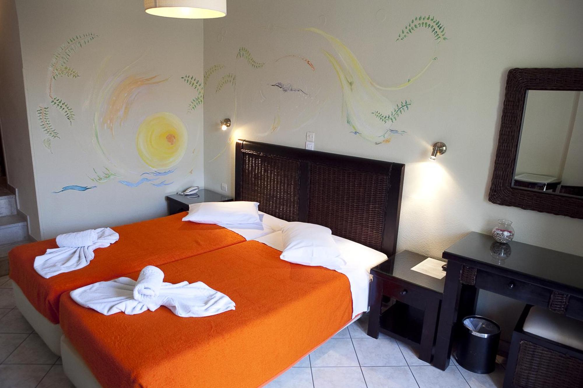 Virginia Hotel Самос Екстериор снимка